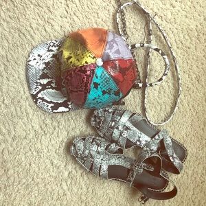 ‼️MULTI-COLOR SNAKE PRINT HAT SHAPE BAG‼️